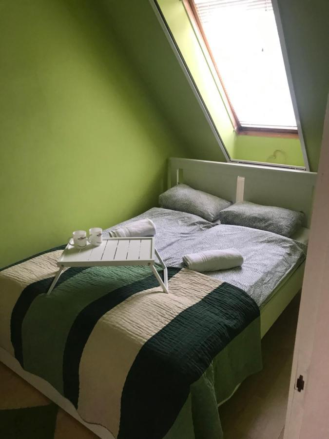 Tudor Apartman Szeged Esterno foto